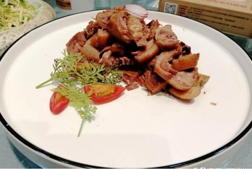 1558425450646182.jpg 22.jpg