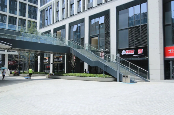 1585739066915426.jpg 8.webp.jpg